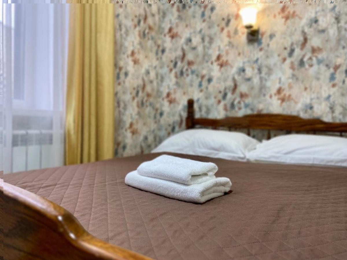 Hotel Royal Poltava Ngoại thất bức ảnh