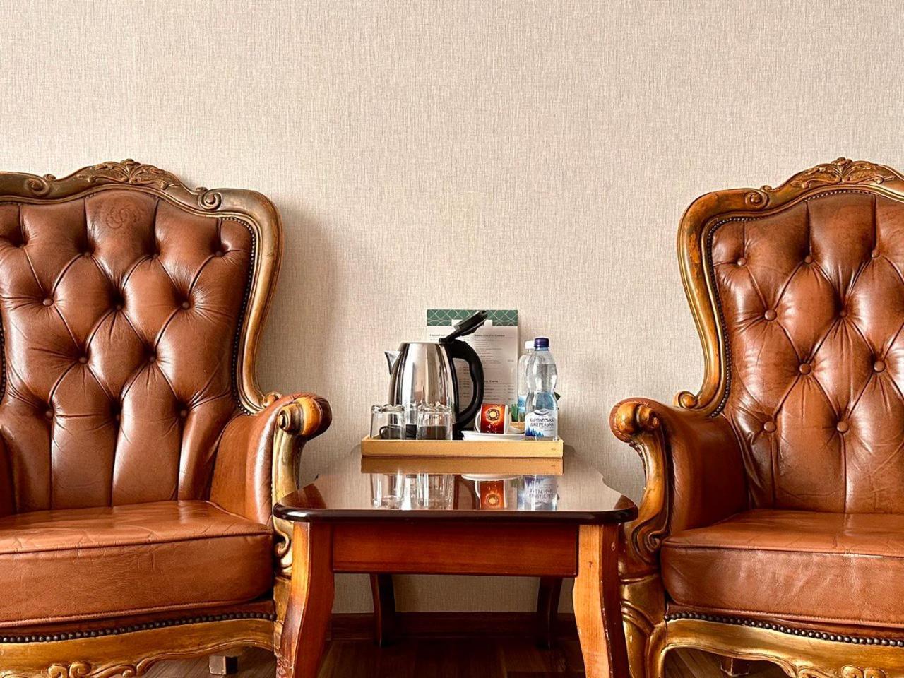 Hotel Royal Poltava Ngoại thất bức ảnh