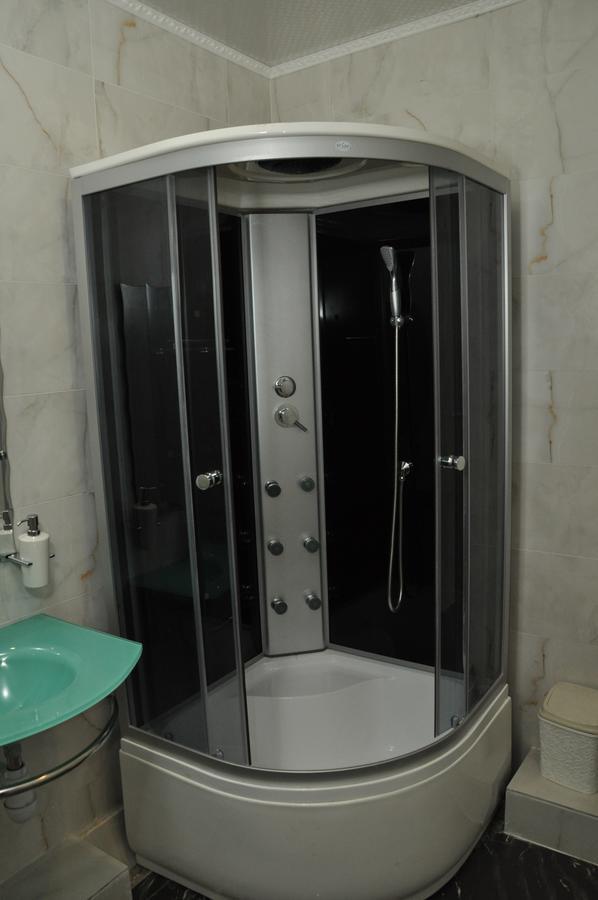 Hotel Royal Poltava Ngoại thất bức ảnh